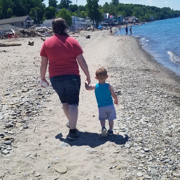 Meet your Posher, Ashley - Picture 1 of 1